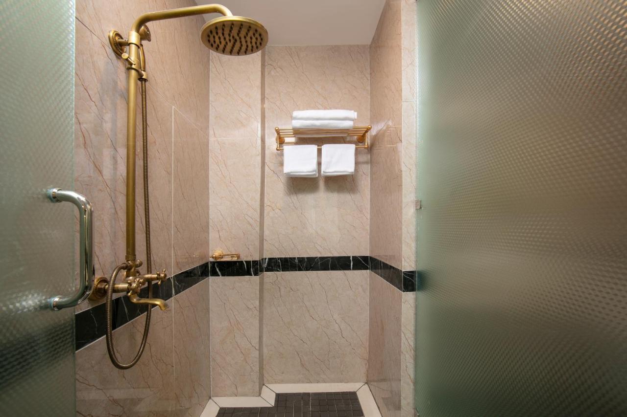 Azalea Parkview Hotel Вьентьян Экстерьер фото