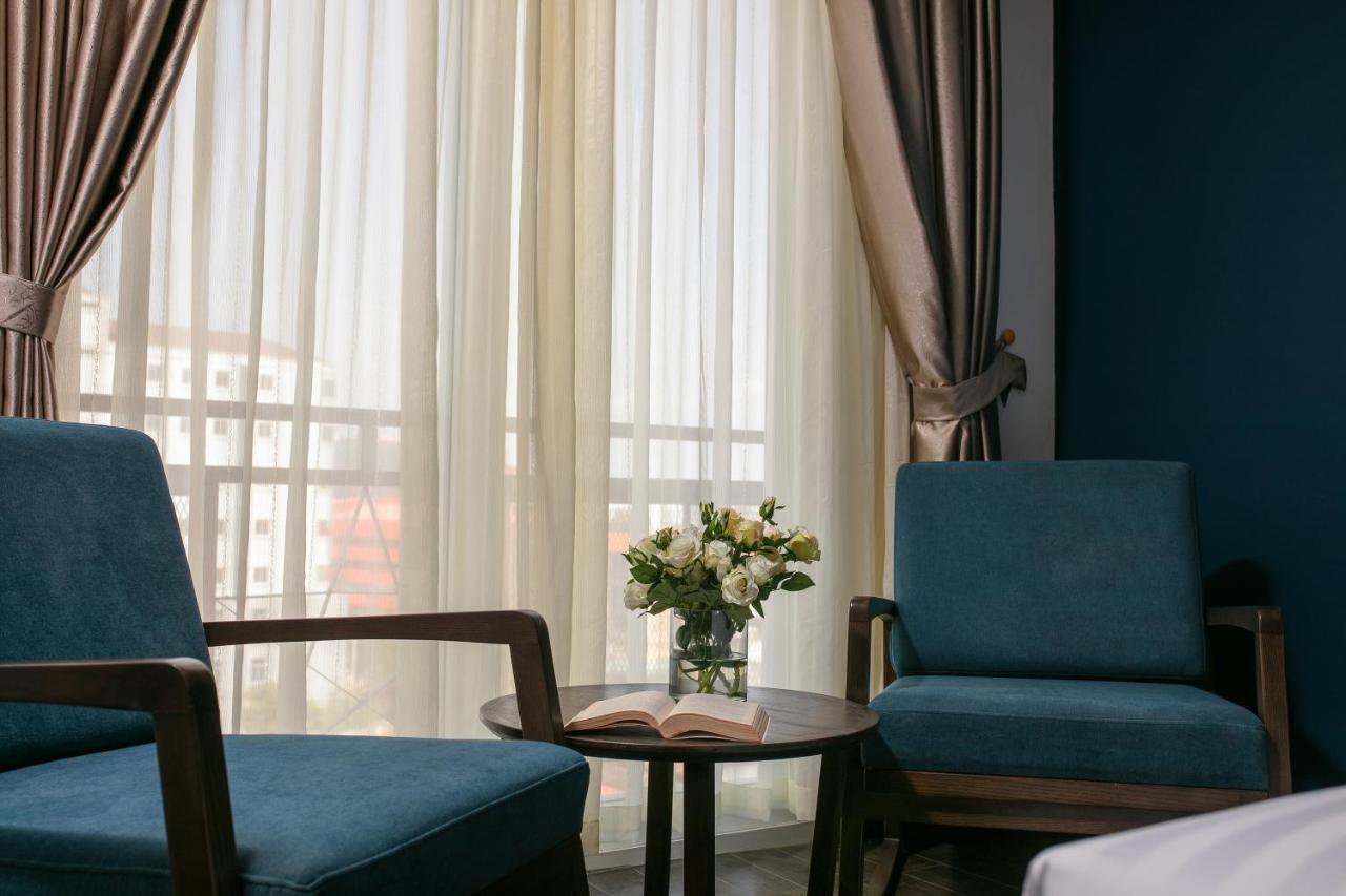 Azalea Parkview Hotel Вьентьян Экстерьер фото