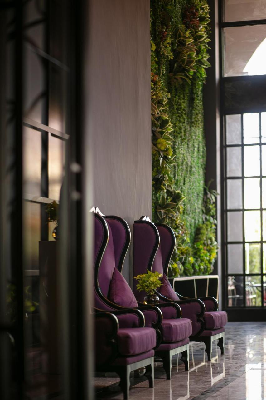 Azalea Parkview Hotel Вьентьян Экстерьер фото